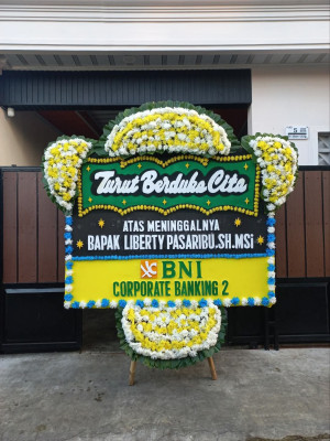 Papan Bunga Duka di Tamansari